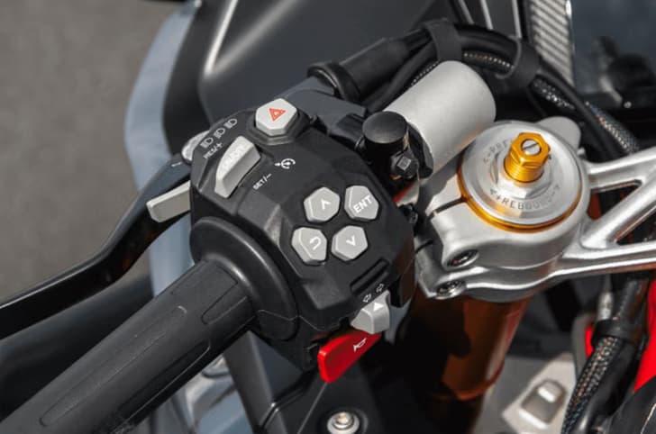 TVS Apache RR 310 Switchgear shot.