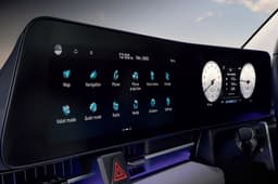 Hyundai Verna facelift screens