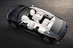Hyundai Verna facelift airbags