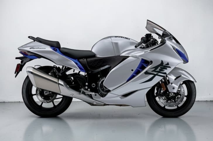 Suzuki Hayabusa right side profile Silver