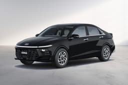2026 Hyundai Verna Titanium Black colour (new)