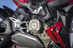 Ducati Streetfighter V4 S image gallery
