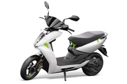 Ather 450X front three quarter Still White