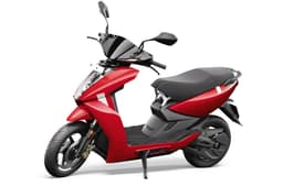 Ather 450X front three quarter True Red