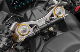 CFMoto 750SR-S image gallery