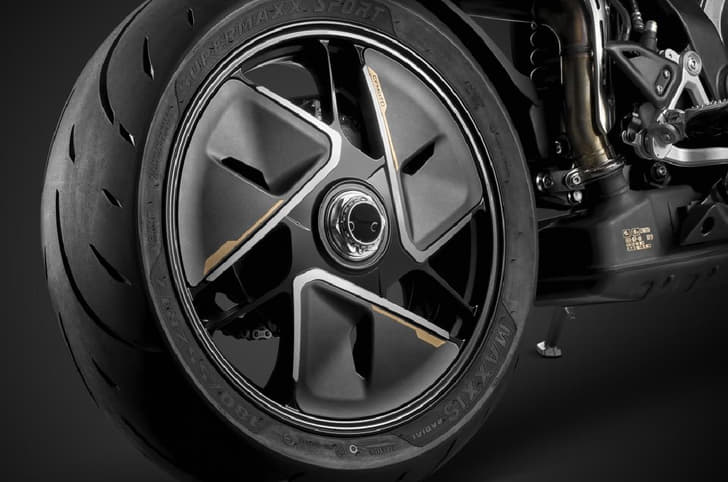 CFMoto 750SR-S image gallery