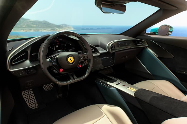 ferrari amalfi spider in studio