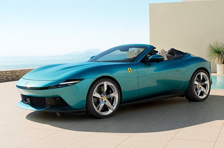 ferrari amalfi spider in studio