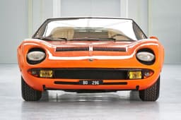 lamborghini miura p400 in studio