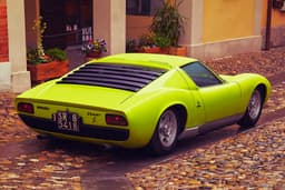lamborghini miura p400s in street