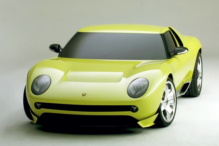 lamborghini miura concept in studio