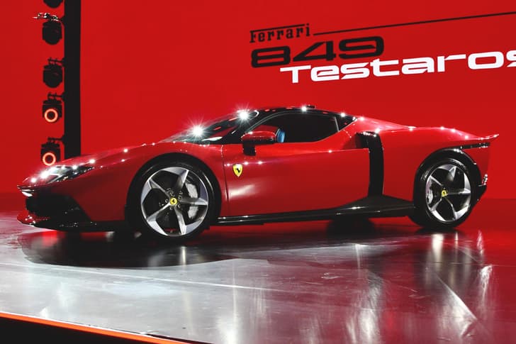 Ferrari 849 Testarossa front quarter static