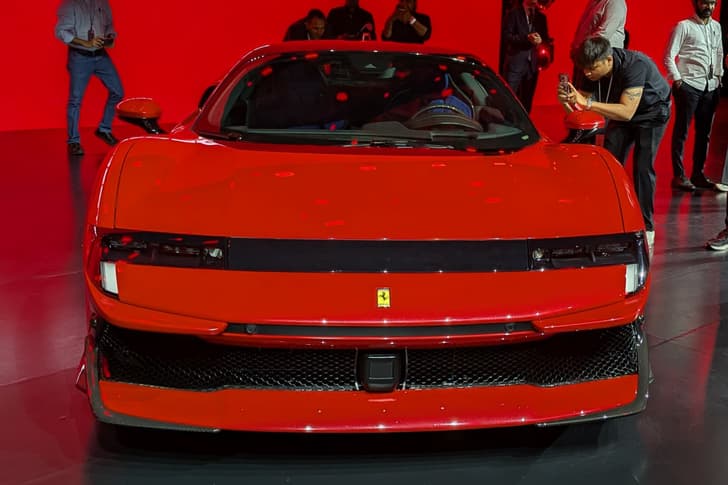 Ferrari 849 Testarossa front static