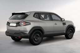 2026 Renault Duster Authentic variant rear quarter