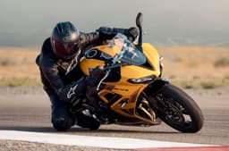 Triumph Daytona 660 right cornering shot