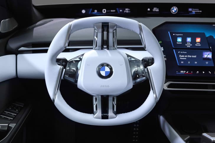 2026 bmw i3 in studio