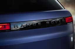 Range Rover SV Winter Dusk rear branding