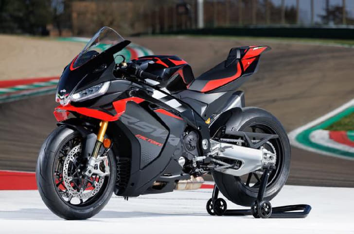 Aprilia RSV4 1100 Factory