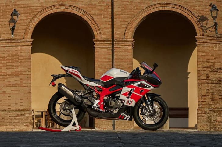 Bimota KB399 side profile shot