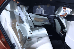Lexus ES 500e seats