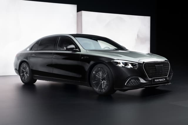 Mercedes Maybach S Class image gallery