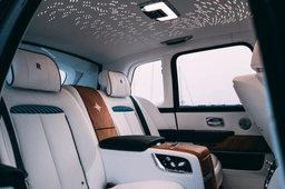 Rolls-Royce Cullinan Yachting