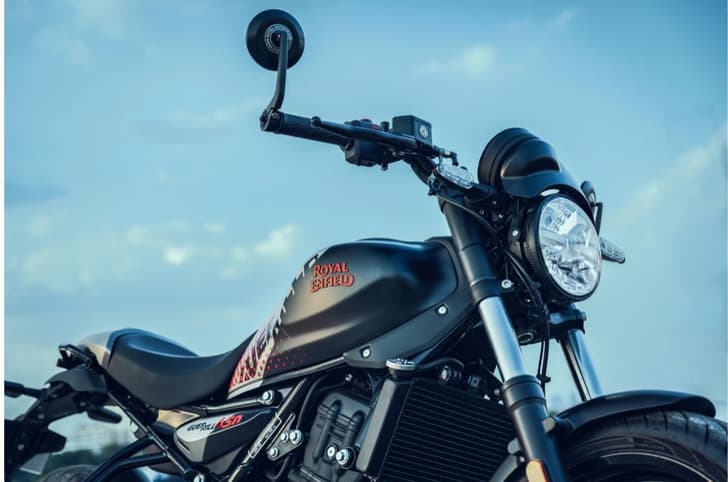 Royal Enfield Guerrilla 450 Apex