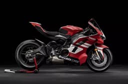 Ducati Superleggera V4 Centenario side profile shot 