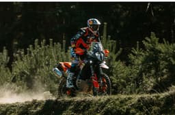 KTM 890 Adventure R Rally off road shot 