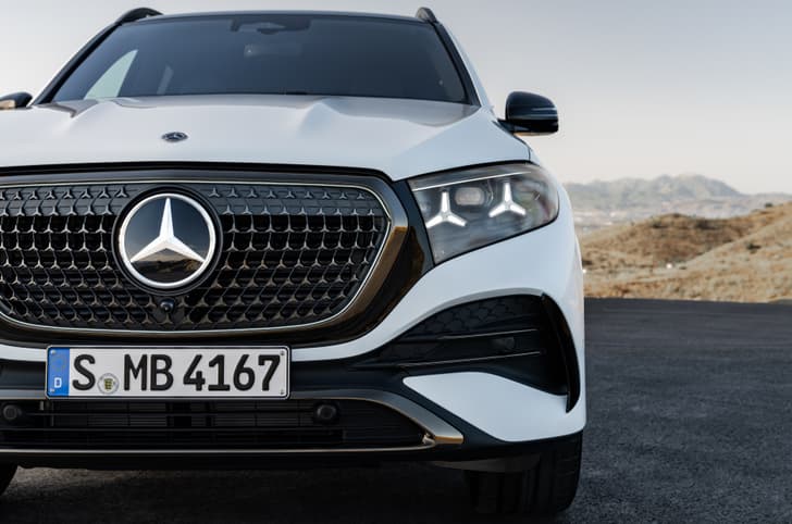 Mercedes-Benz GLE SUV facelift headlights