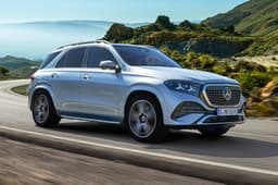 Mercedes-Benz GLE SUV facelift driving