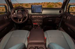 Jeep Wrangler Anvil 715 concept interior