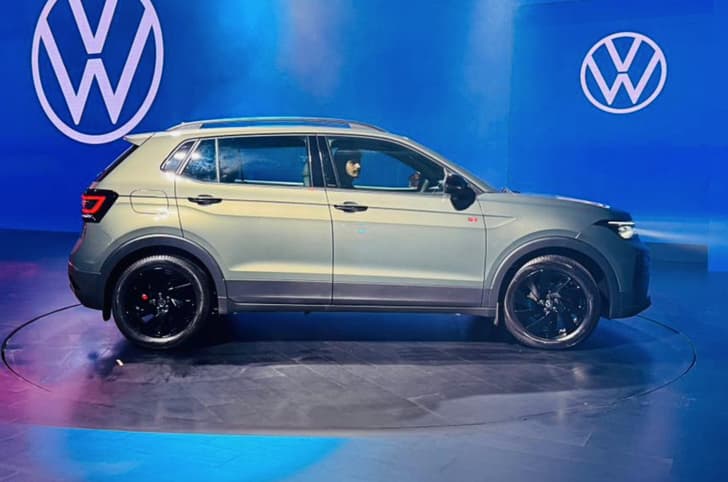 Volkswagen Taigun facelift side static