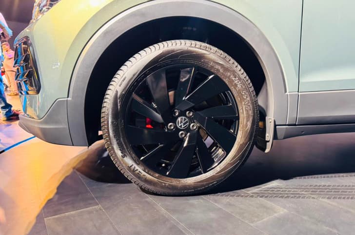 Volkswagen Taigun facelift GT alloy wheels