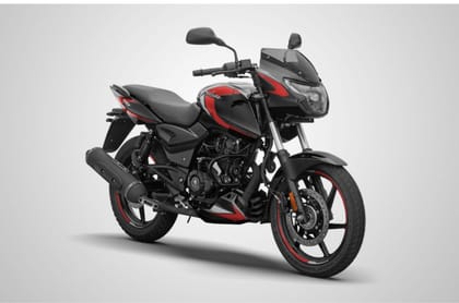 2026 Bajaj Pulsar 180 Right Front Three Quarter Image