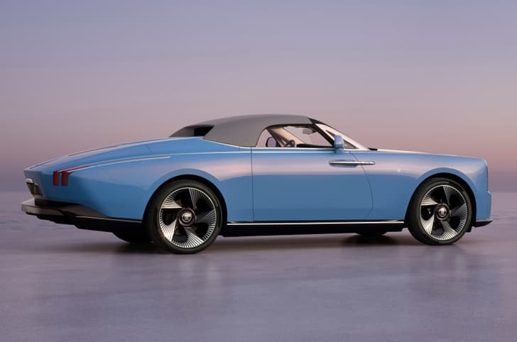Rolls-Royce Project Nightingale side static roof up