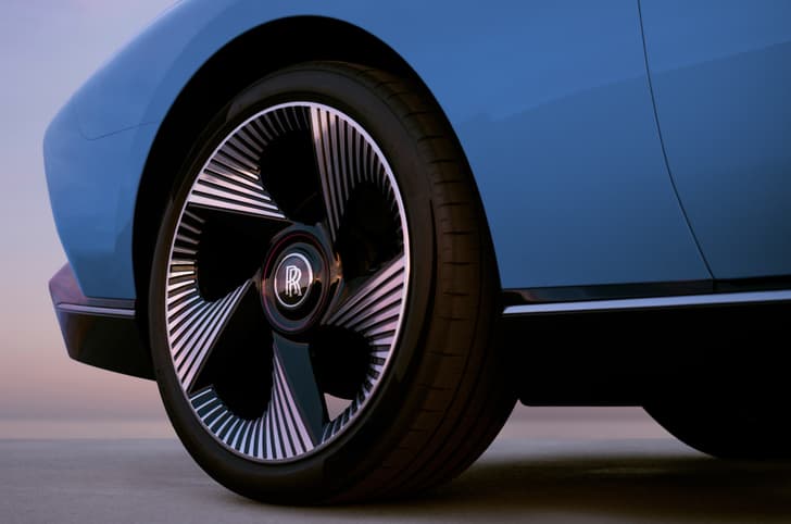 Rolls-Royce Project Nightingale alloy wheels