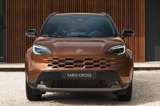 2026 Toyota Yaris Cross facelift front