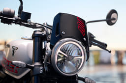 Triumph Tracker 400 features 