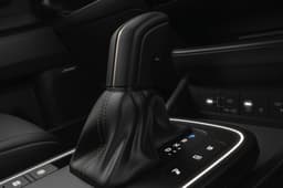 Hyundai Venue Knight Edition gear lever