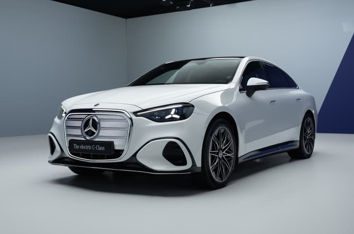 Mercedes-Benz Electric C-Class front three quarter