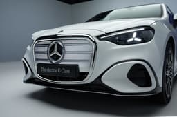 Mercedes-Benz Electric C-Class headlamps