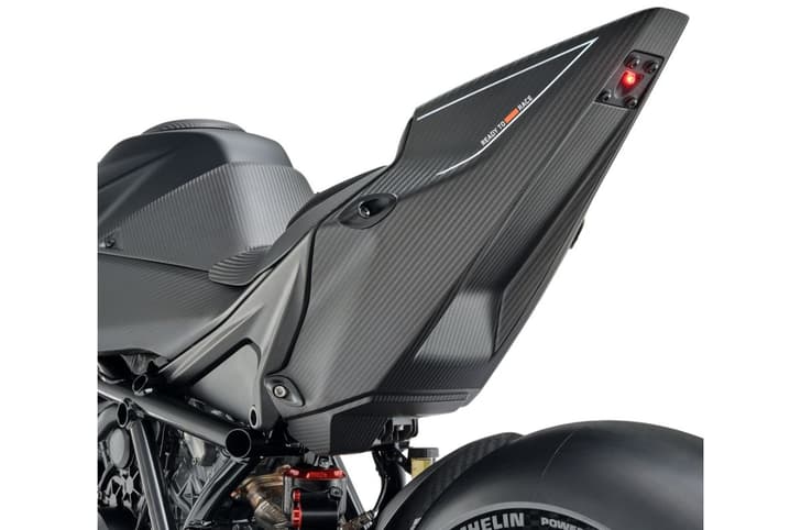 KTM 1390 Super Duke RR Track tail section