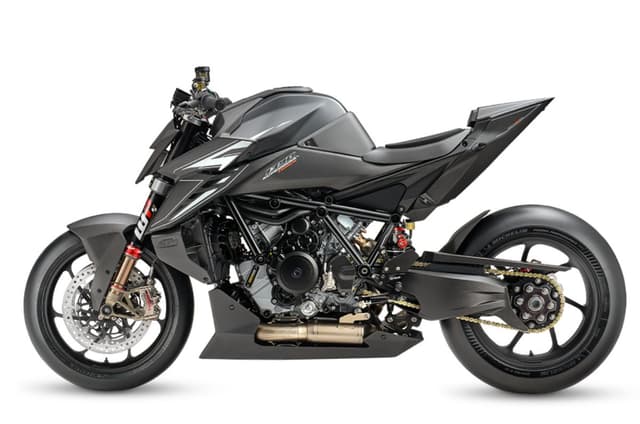 KTM 1390 Super Duke RR Track image gallery