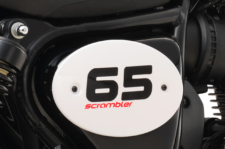 BSA Scrambler 650 studio image