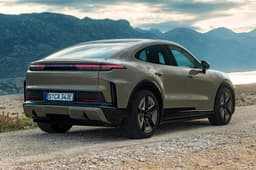 Porsche Cayenne Coupe Electric rear three-quarter static