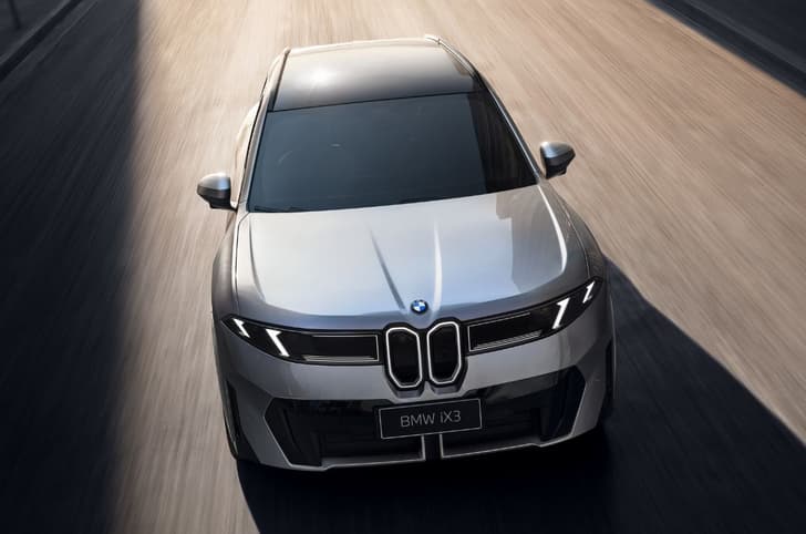 BMW iX3 front static