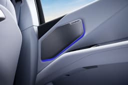 BMW iX3 LWB Harmon Kardon speakers