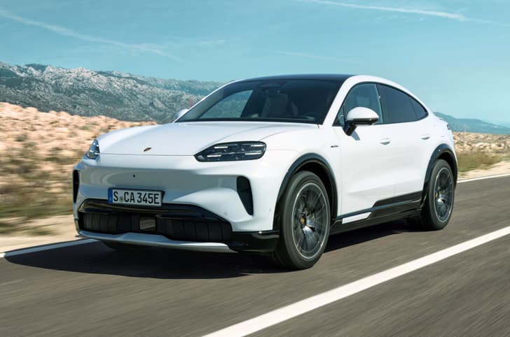 Porsche Cayenne Coupe Electric front third