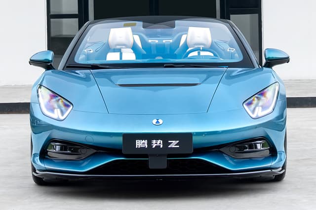 byd denza z convertible in front of building